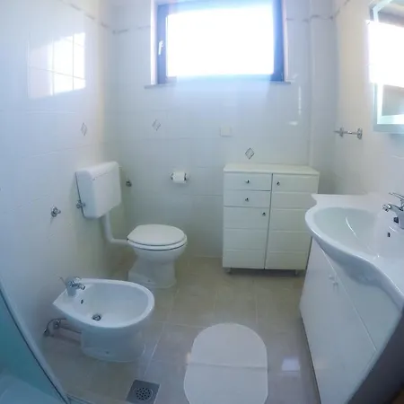 Apartment Mirella *
