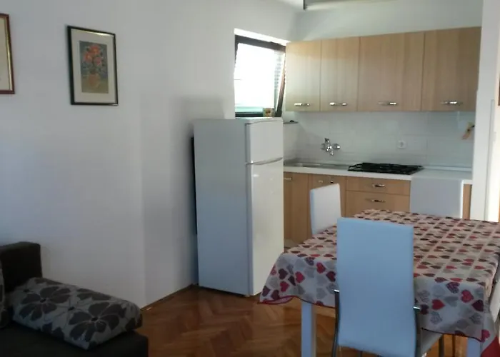 Mirella
